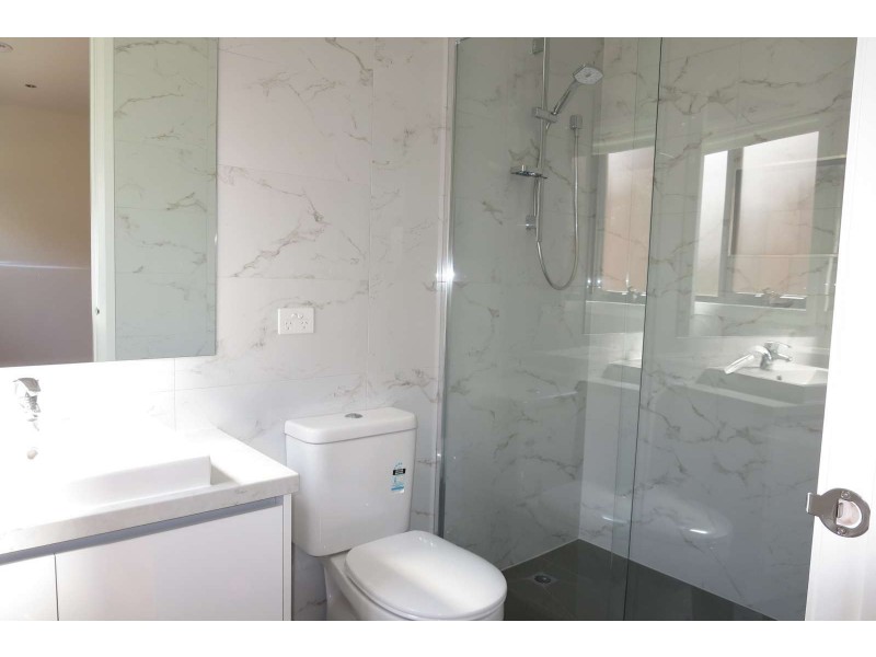 2/11 Sylvander Street, Balwyn North VIC 3104