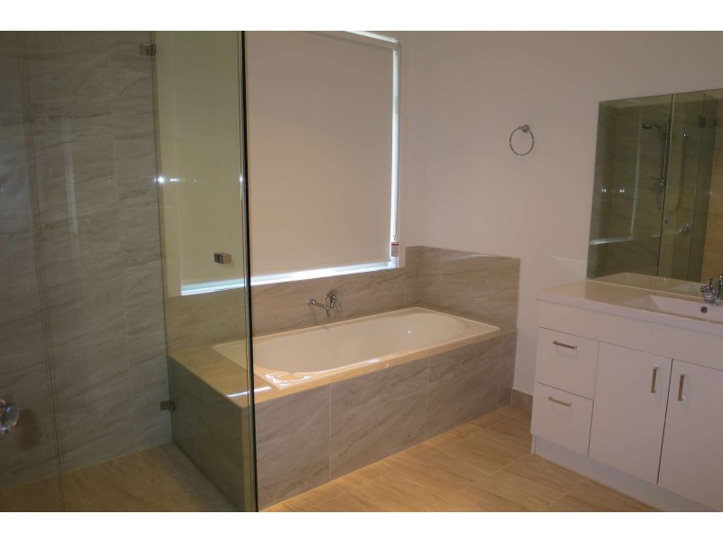 2/123-125 Middleborough Road, Box Hill South VIC 3128