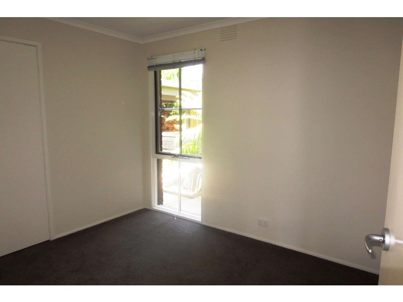 42 Jull Parade, Ringwood North VIC 3134