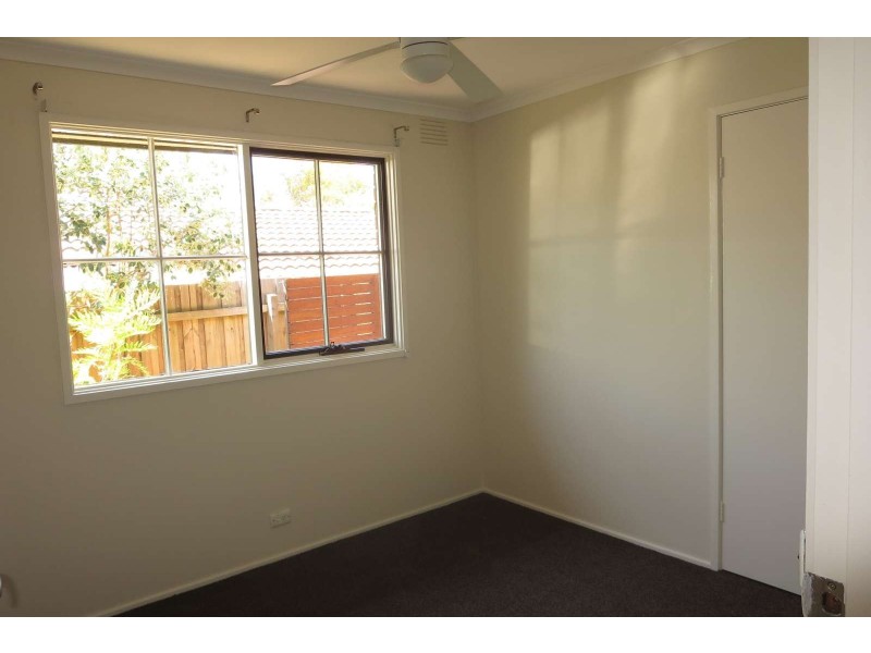 42 Jull Parade, Ringwood North VIC 3134