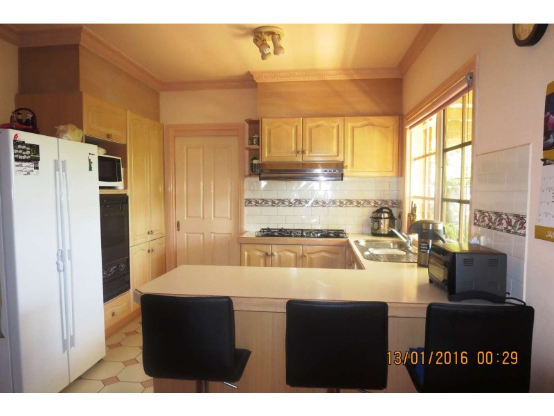 1 Tivey Parade, Balwyn VIC 3103