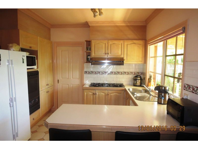 1 Tivey Parade, Balwyn VIC 3103