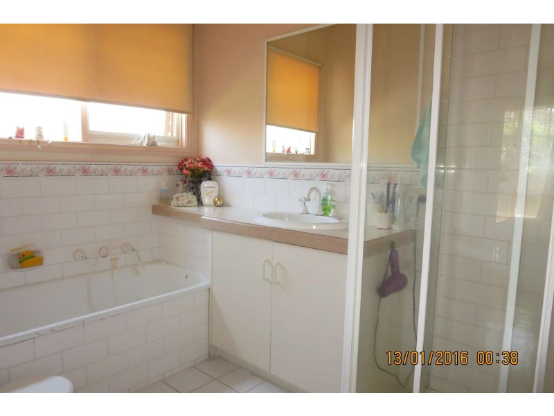 1 Tivey Parade, Balwyn VIC 3103