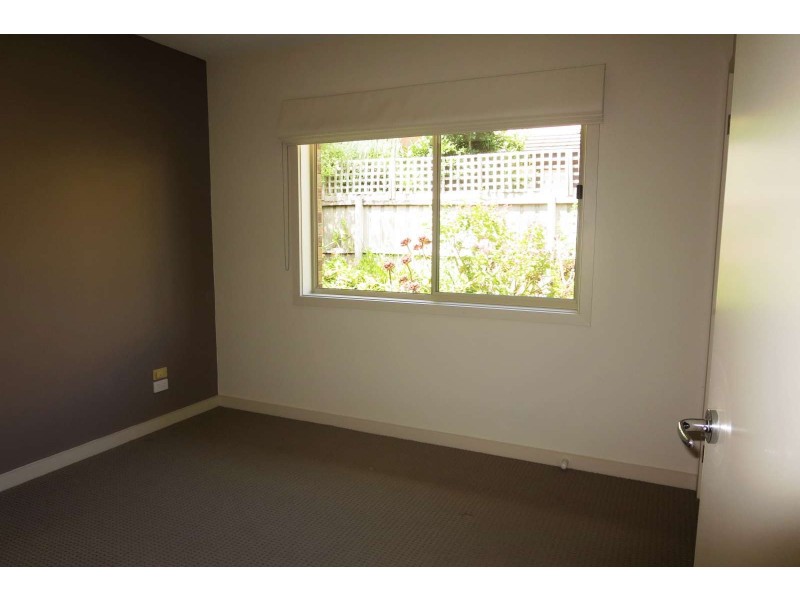 2/14 Saxton Street, Box Hill North VIC 3129