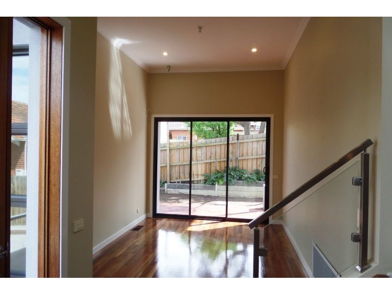 2/124 Balwyn Road, Balwyn VIC 3103