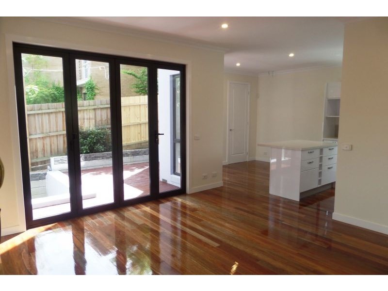 2/124 Balwyn Road, Balwyn VIC 3103