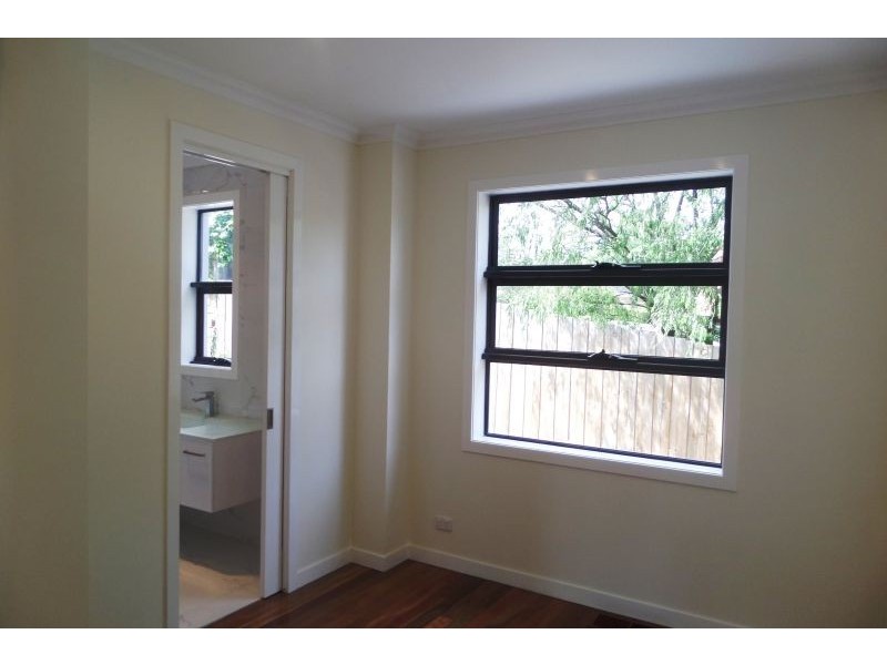 2/124 Balwyn Road, Balwyn VIC 3103