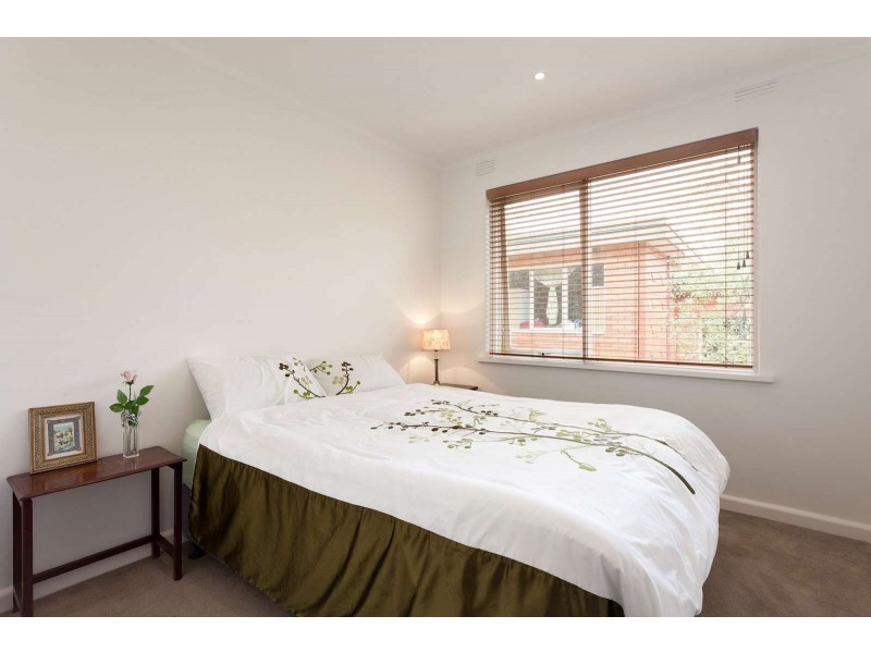 8/21 Elphin Gve, Hawthorn VIC 3122