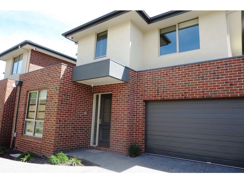 2/2 Tyrrell Avenue, Blackburn VIC 3130