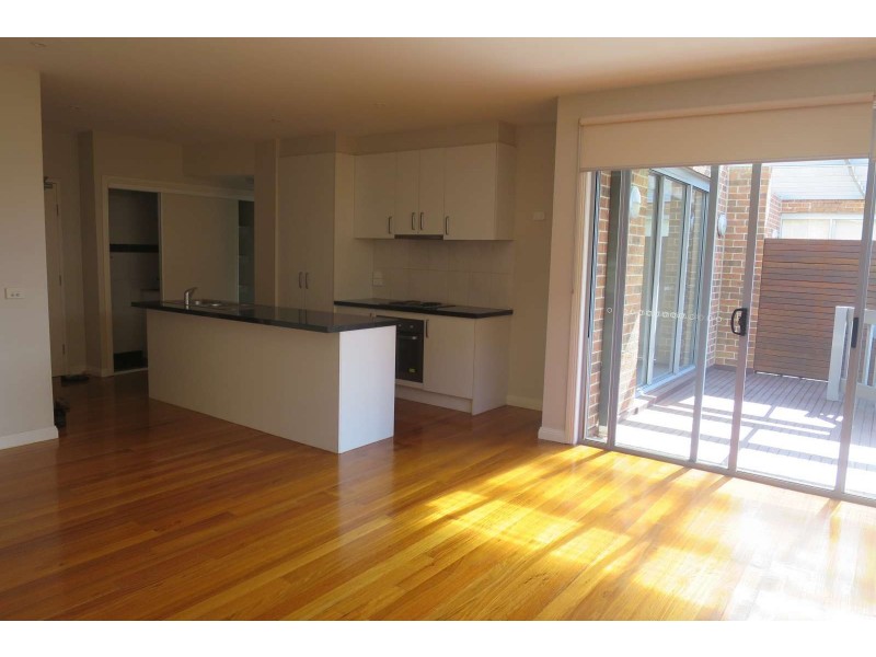 105/662 Whitehorse Road, Mont Albert VIC 3127