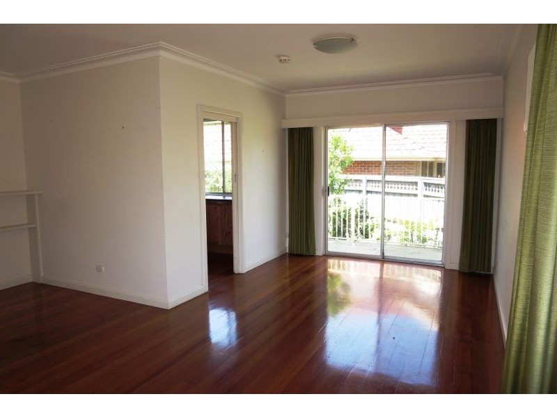 1/10A Oak Street, Surrey Hills VIC 3127