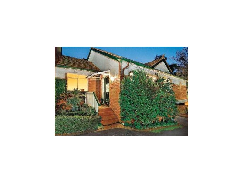 4/22 Rochester Road, Canterbury VIC 3126