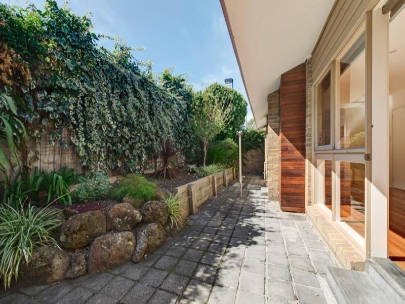 4/20 Kireep Rd, Balwyn VIC 3103