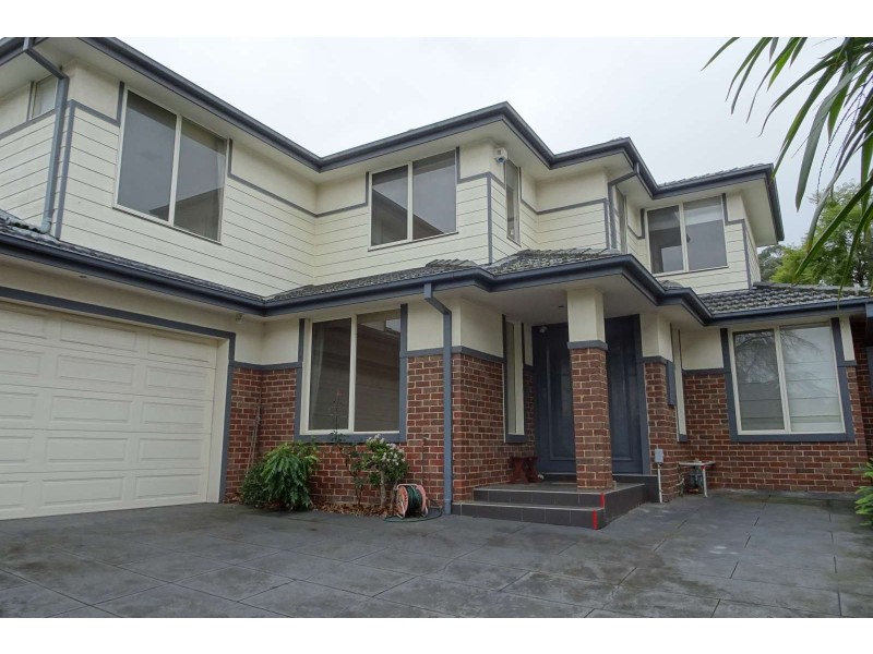 2/15 Albury Road, Balwyn North VIC 3104