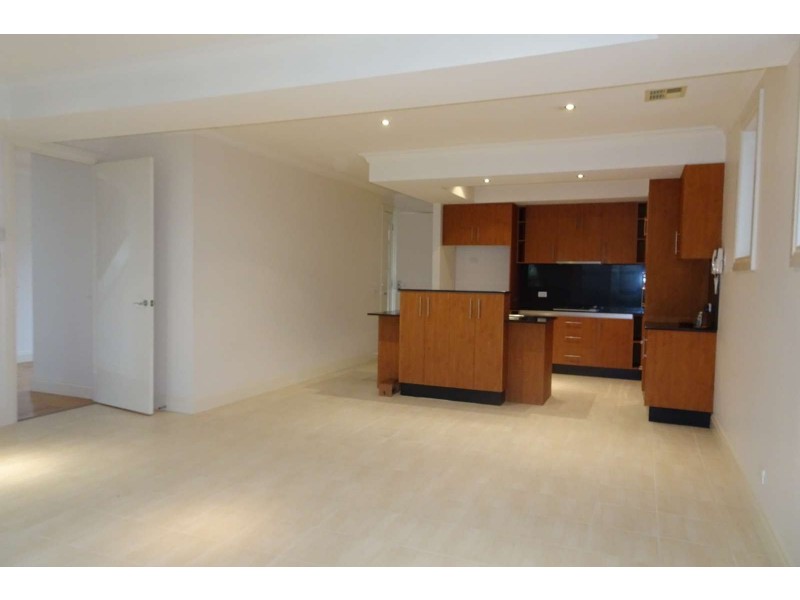 2/15 Albury Road, Balwyn North VIC 3104