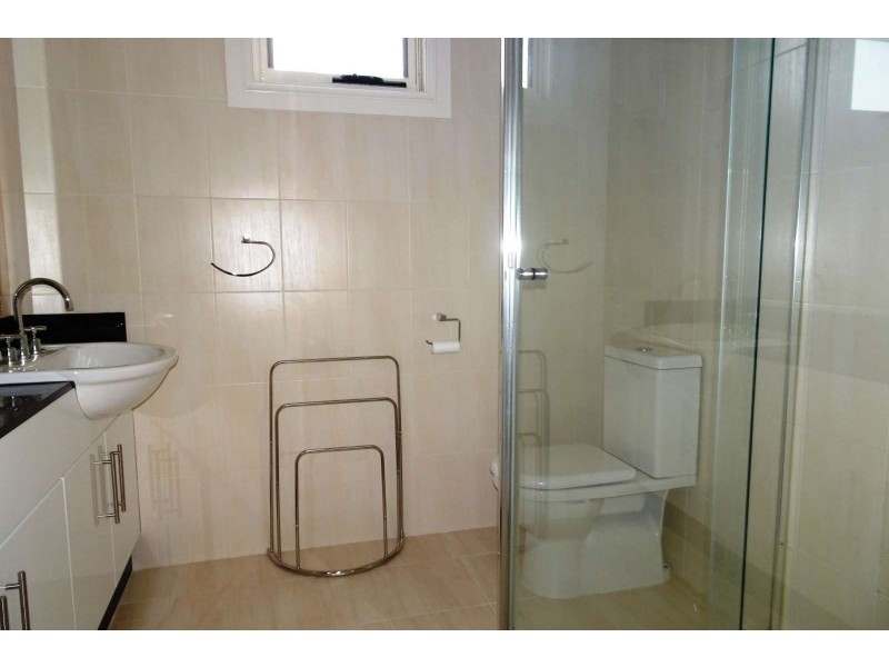 2/15 Albury Road, Balwyn North VIC 3104