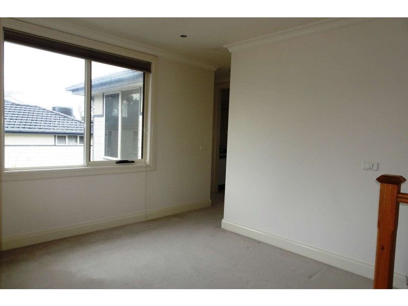 2/15 Albury Road, Balwyn North VIC 3104