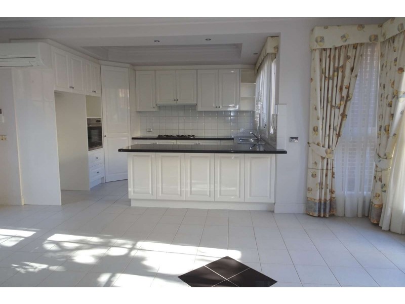 1/1 Highbury Street, Balwyn North VIC 3104