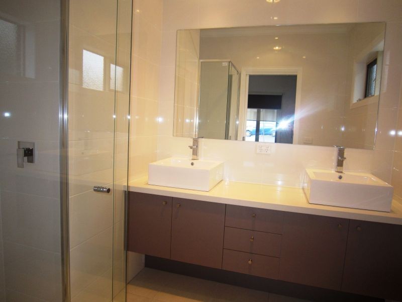 1/217 Belmore Road, Balwyn North VIC 3104