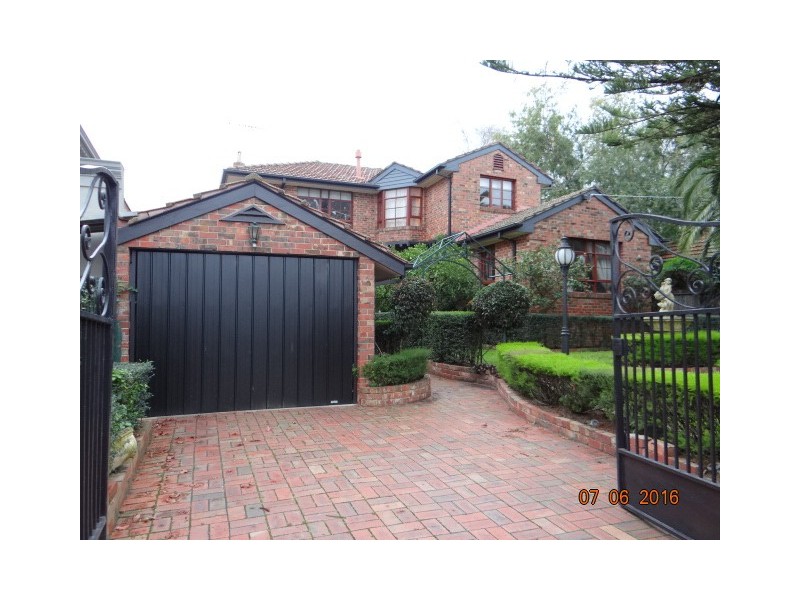 81 Leura Grove, Hawthorn East VIC 3123