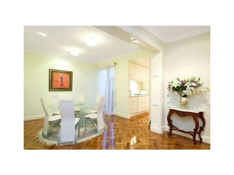 1 Chertsey Street, Surrey Hills VIC 3127