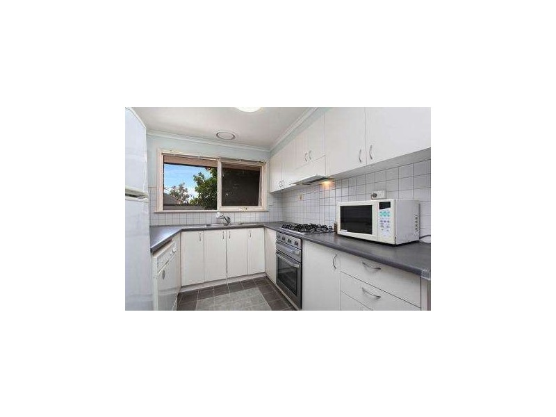 2/8 John St, Balwyn VIC 3103