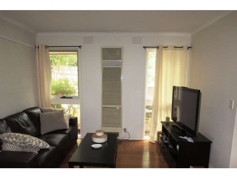 2/1 Cherryhinton Street, Box Hill VIC 3128