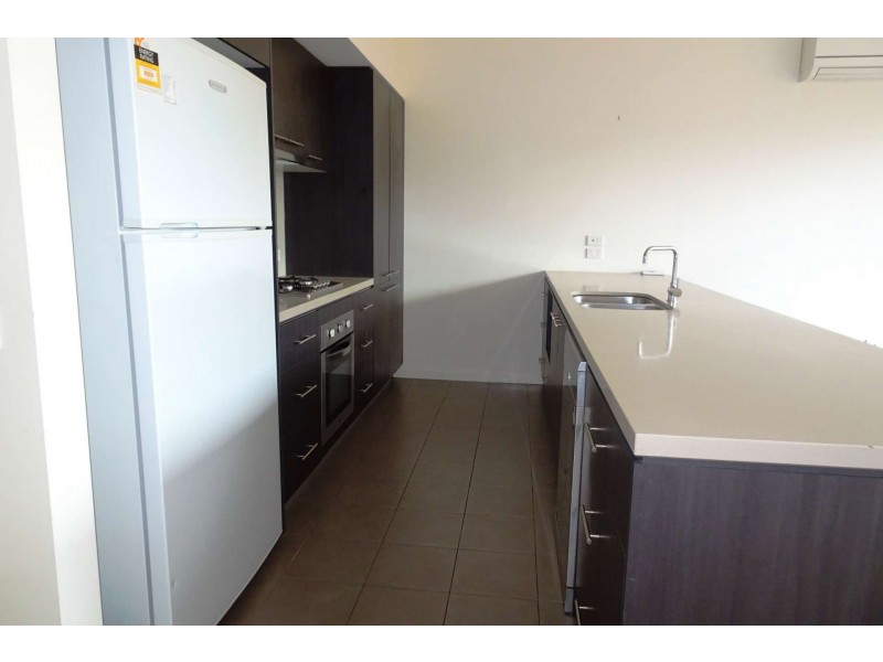 30 McDougall Drive, Footscray VIC 3011