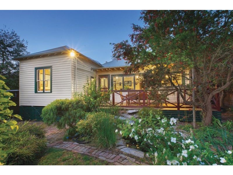 30 Guildford Road, Surrey Hills VIC 3127