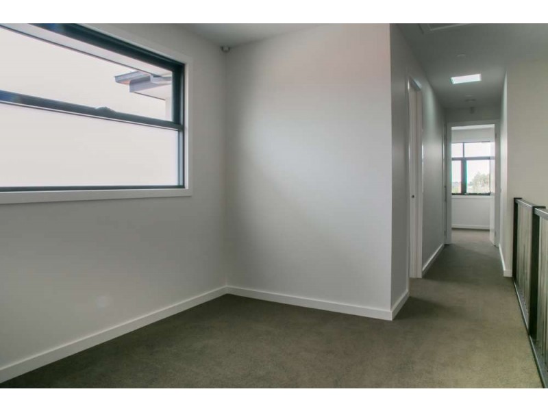 18 Taldra Street, Box Hill North VIC 3129