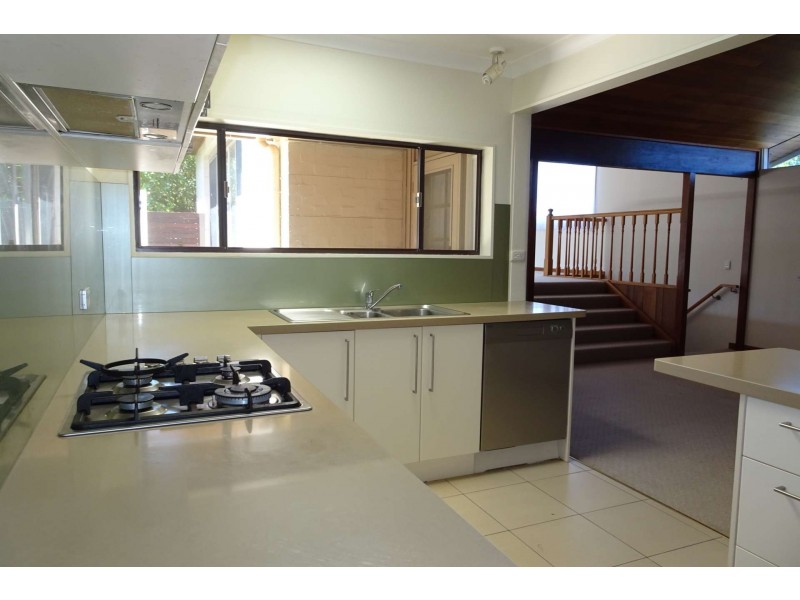 1 Millicent Ave, Balwyn North VIC 3104