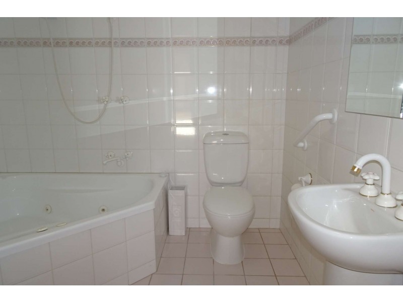 1 Millicent Ave, Balwyn North VIC 3104