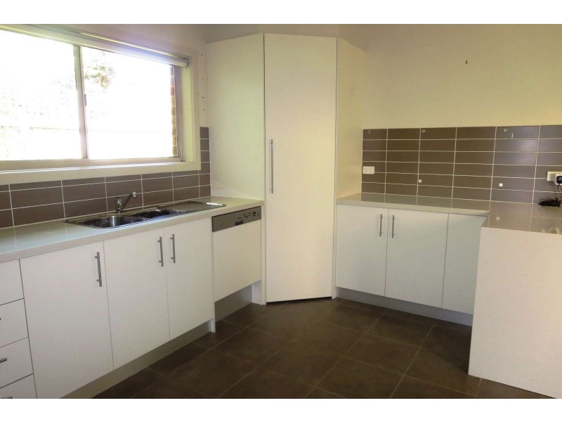 2/14 Saxton Street, Box Hill North VIC 3129