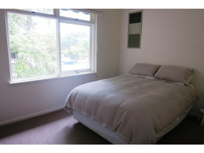 5/5 Willow Grove, Canterbury VIC 3126