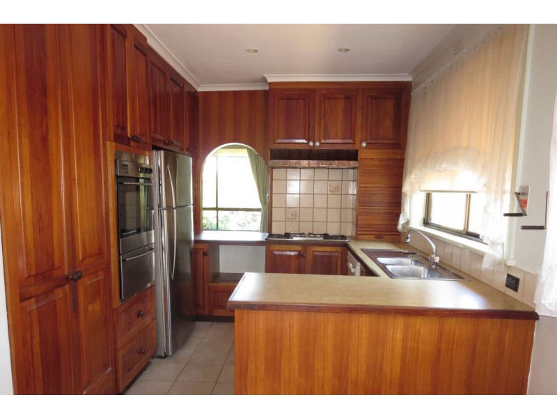 62 Church Road, Doncaster VIC 3108