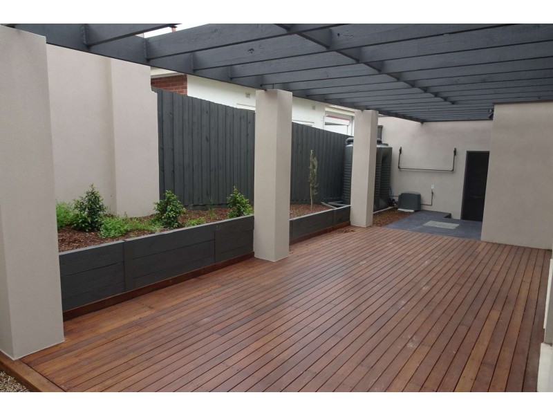 6 John St, Balwyn VIC 3103