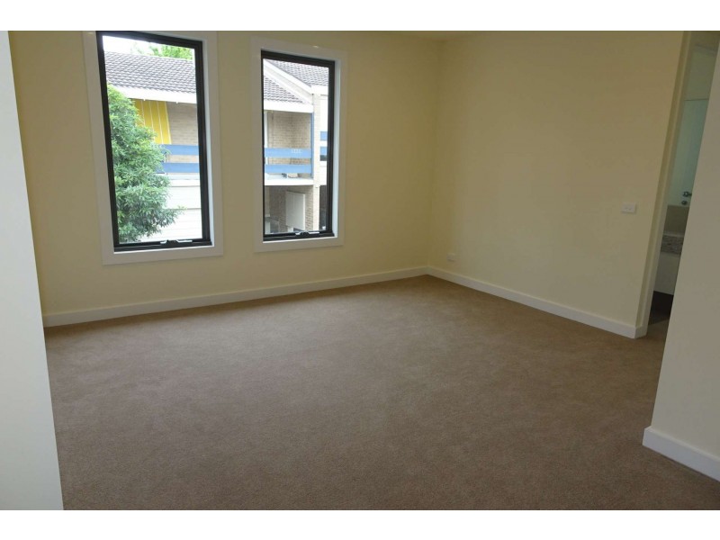 6 John St, Balwyn VIC 3103