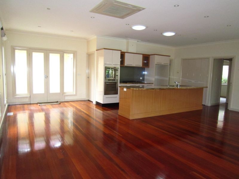 26 Hertford Crescent, Balwyn VIC 3103