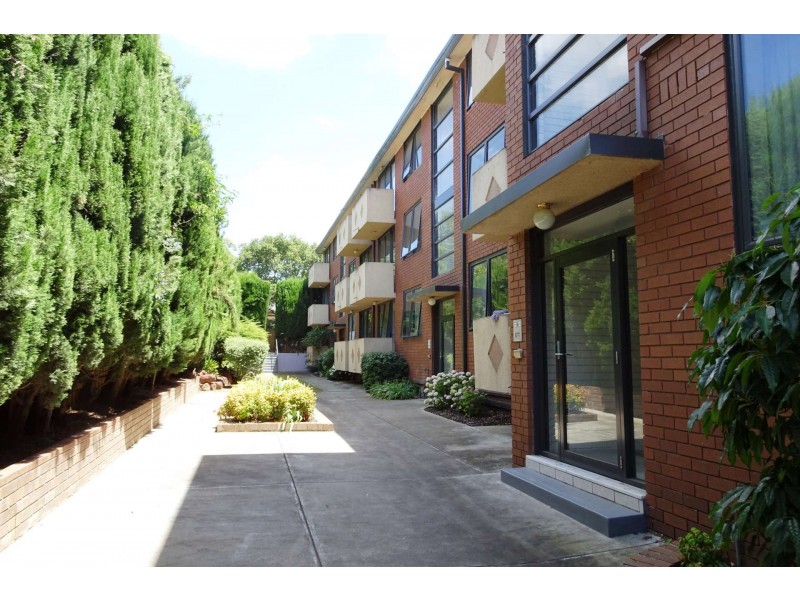 8/23 Derby Street, Kew VIC 3101