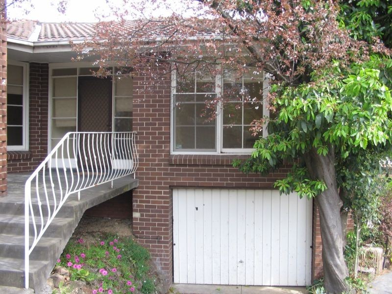 2/3 Byron Street, Canterbury VIC 3126