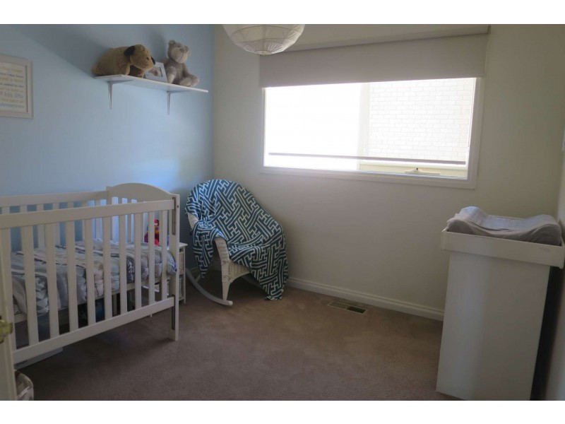 2/4 Paton Crescent, Boronia VIC 3155