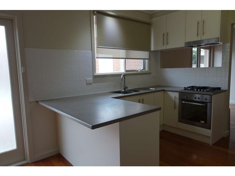 1/11 Rishon Avenue, Blackburn South VIC 3130