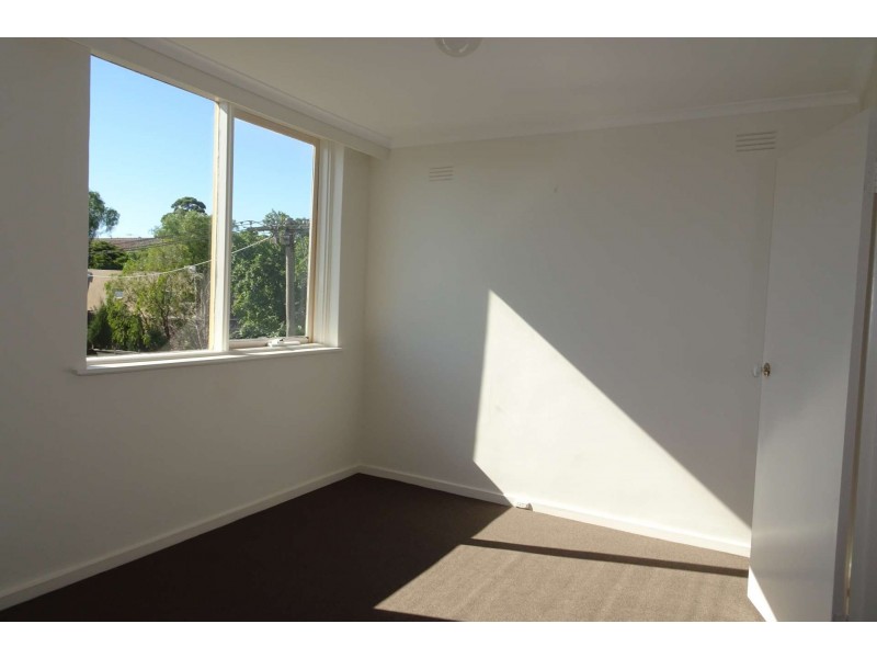 9/8-10 James Avenue, Kew VIC 3101
