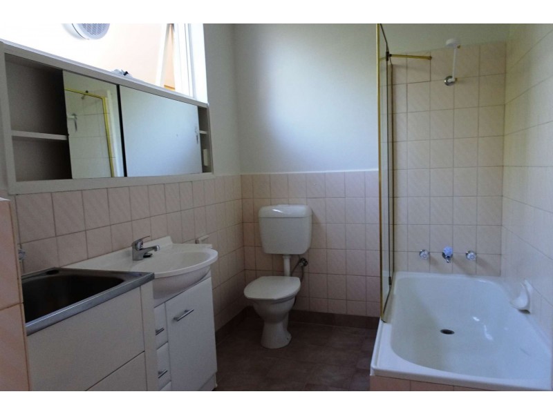 9/8-10 James Avenue, Kew VIC 3101