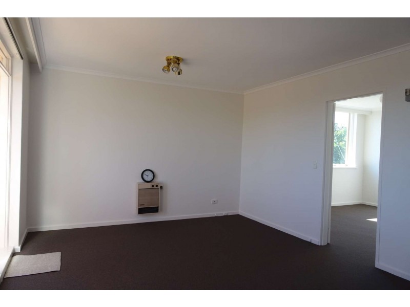 9/8-10 James Avenue, Kew VIC 3101