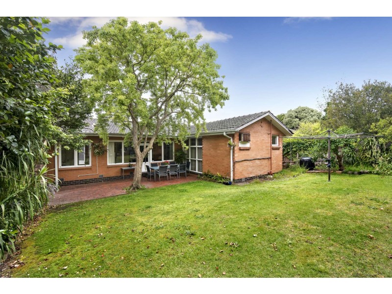 16 Bon Vue Rd, Balwyn North VIC 3104