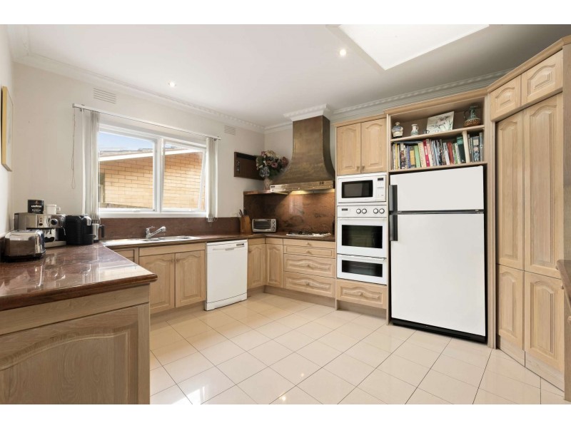 16 Bon Vue Rd, Balwyn North VIC 3104