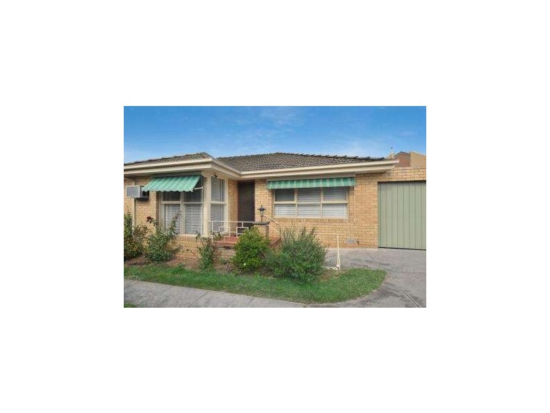 2/16 Woodlands Ave, Kew East VIC 3102