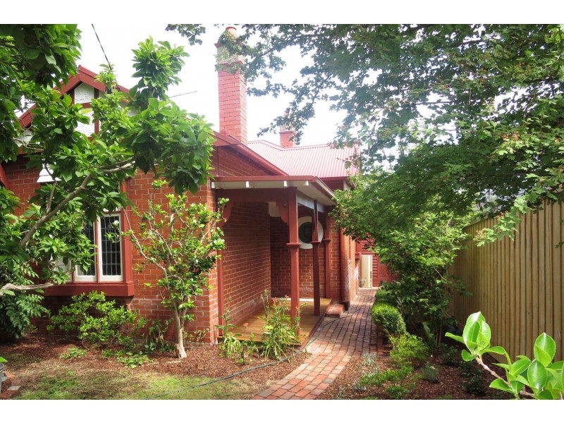 18 Rathmines Road, Hawthorn East VIC 3123