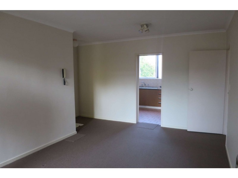 1/8-10 James Avenue, Kew VIC 3101